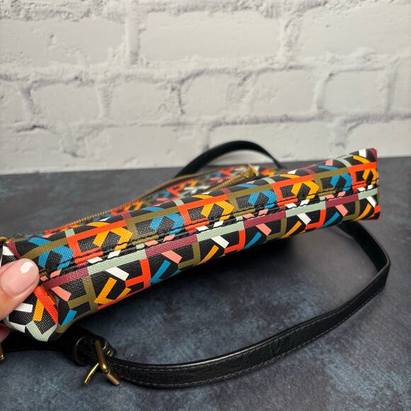 Fossil Fiona Retro Multicolor Arrows w/Key Crossbody Bag Purse - Picture 9 of 9